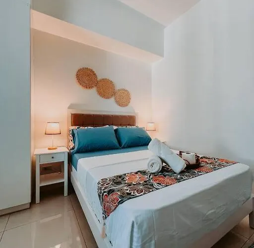 Apartment Hooga Calxy Residences Near Ayala Center Unit 10e *